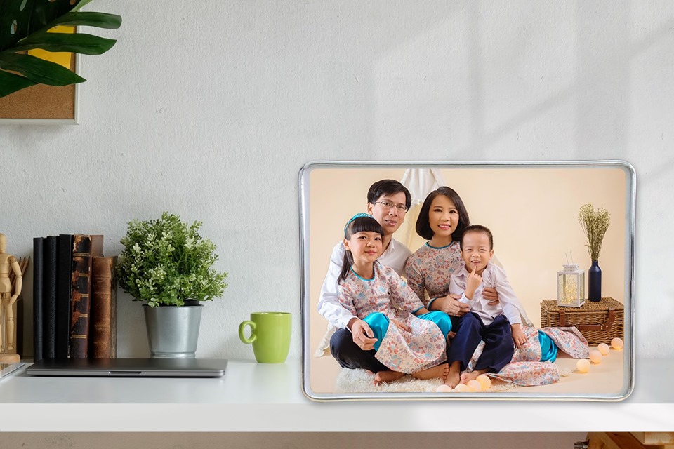 Ảnh mica để bàn là gì ?