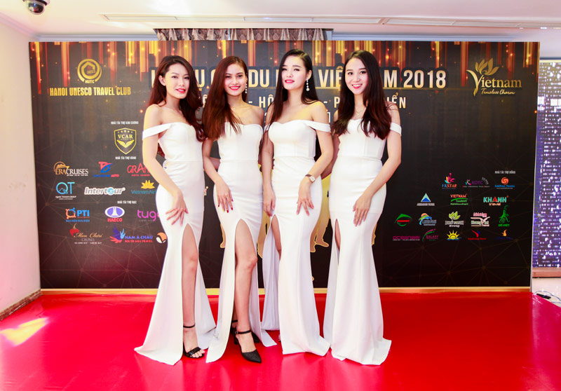chụp ảnh sự kiện khai