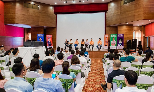 chụp ảnh hội thảo